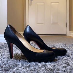 Christian Louboutin Size 38